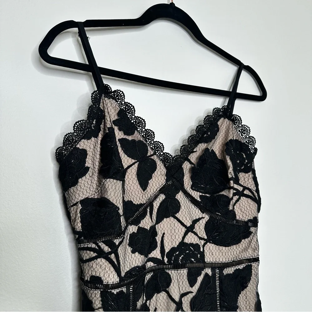 NEW Lulus Alluring Dream Black Floral Mesh Lace Trumpet Midi Dress - Picture 5 of 10